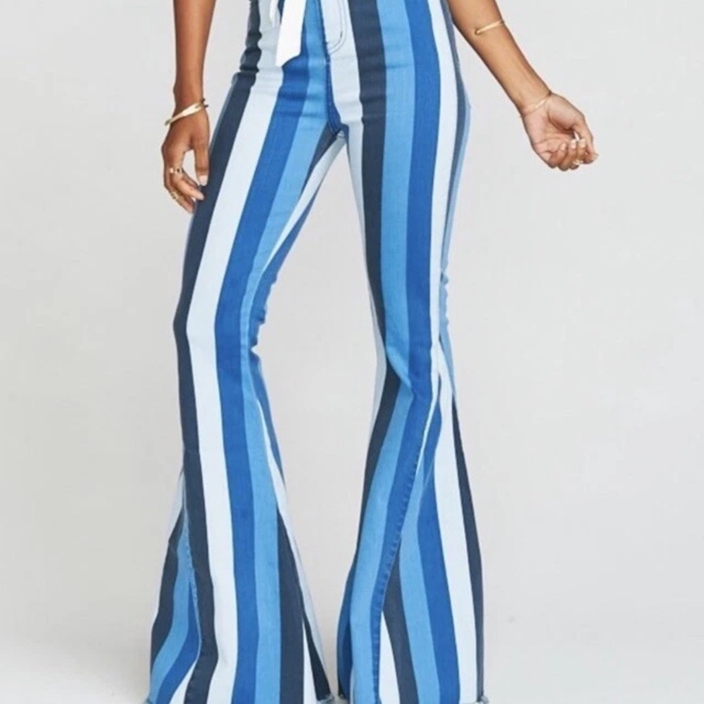 Show Me Mumu Berkeley Zip Up Bell Bottom Jeans (Sz 28)